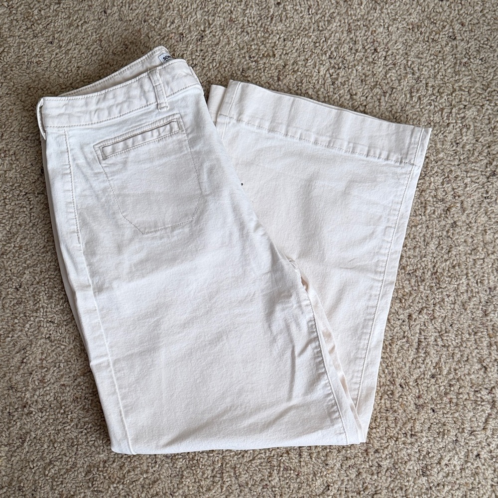 Sonoma Women's Light Cream Straight Leg Jeans